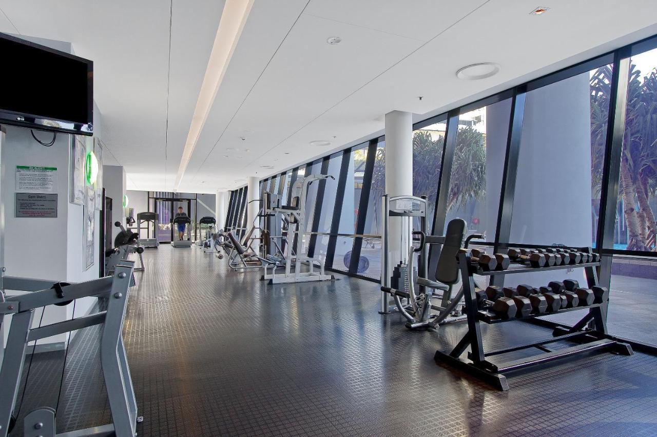 Circle On Cavill By Vaun Aparthotel Gold Coast Exterior photo